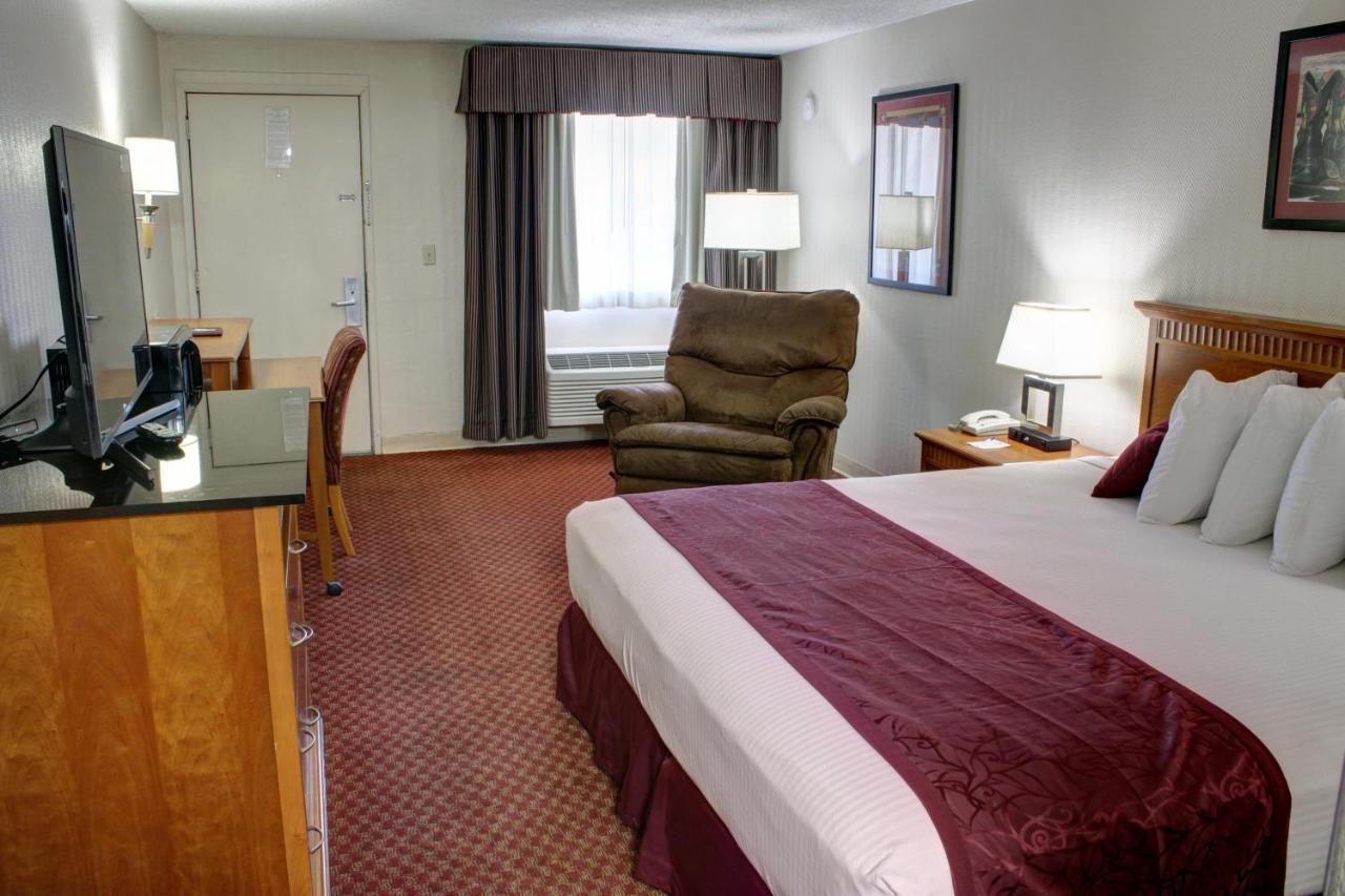 Baymont By Wyndham Grand Junction Hotell Exteriör bild