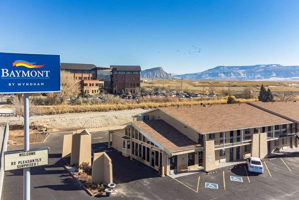 Baymont By Wyndham Grand Junction Hotell Exteriör bild